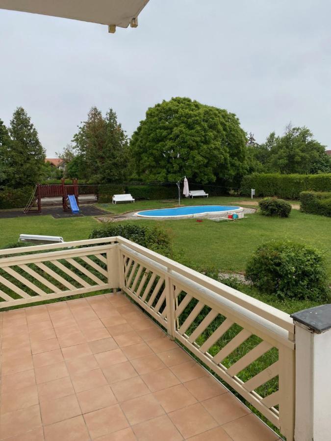 Global Apartmanhaz Vonyarcvashegy Εξωτερικό φωτογραφία