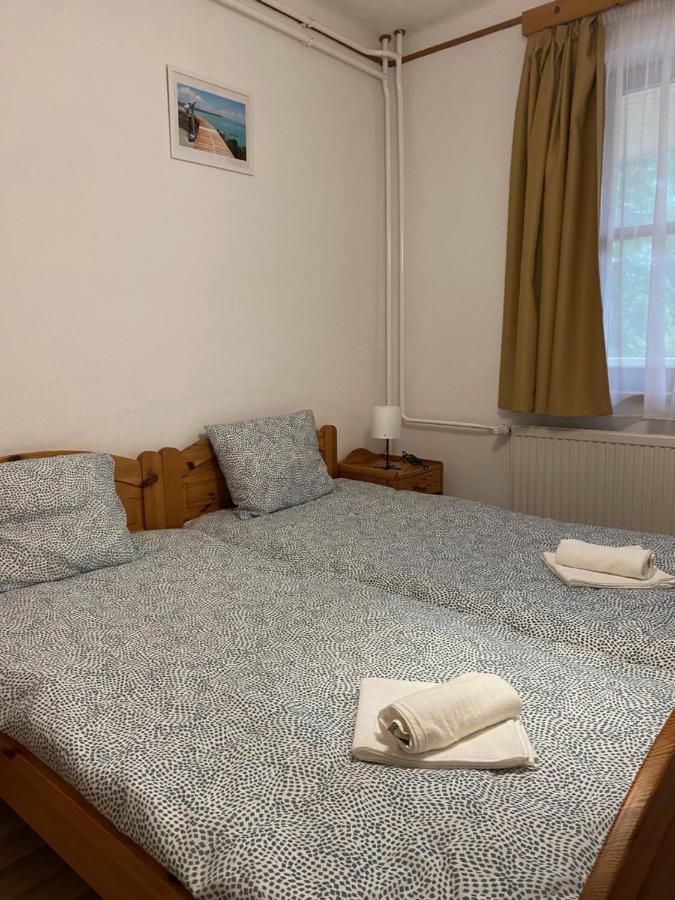Global Apartmanhaz Vonyarcvashegy Εξωτερικό φωτογραφία