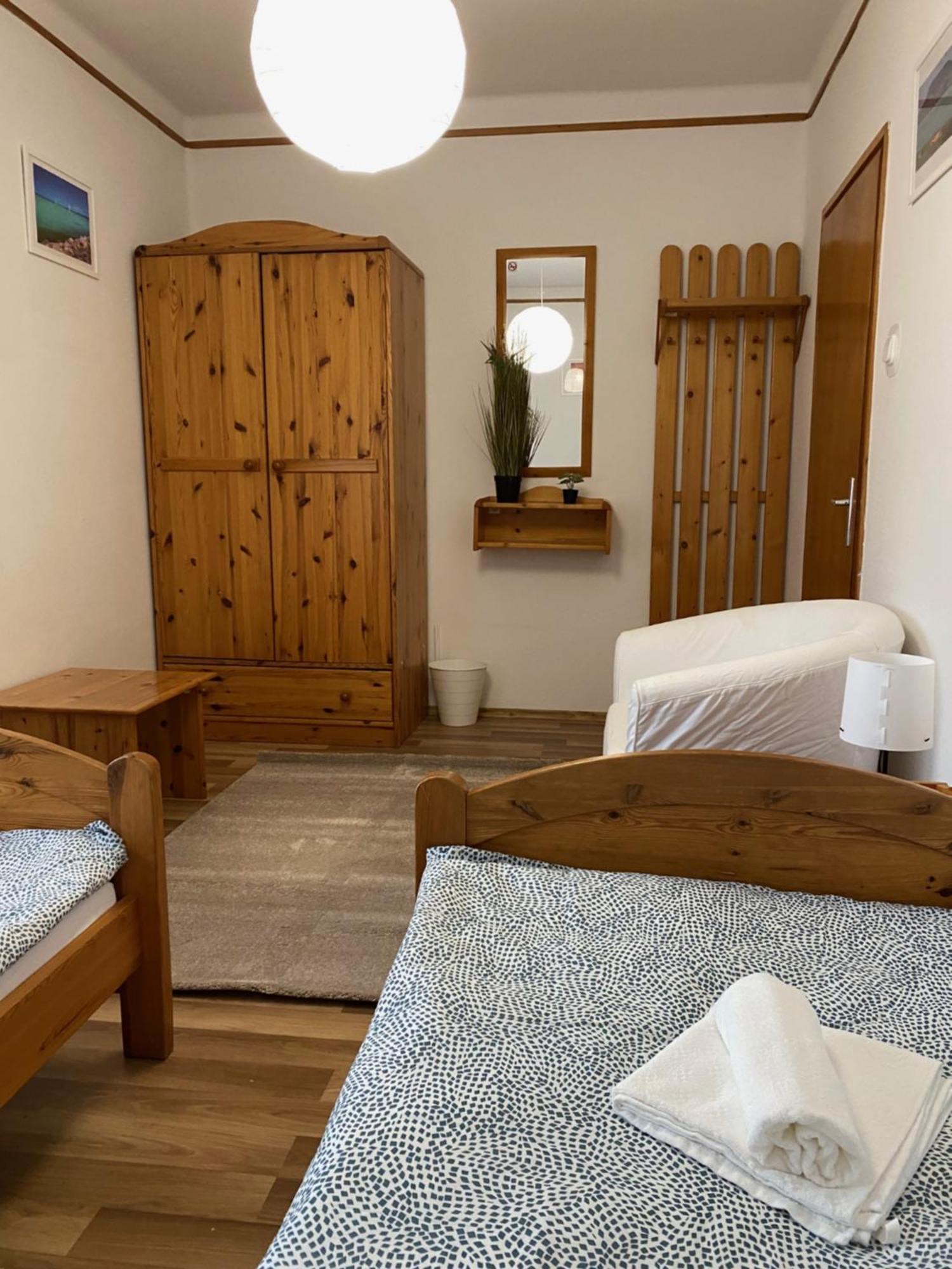 Global Apartmanhaz Vonyarcvashegy Εξωτερικό φωτογραφία